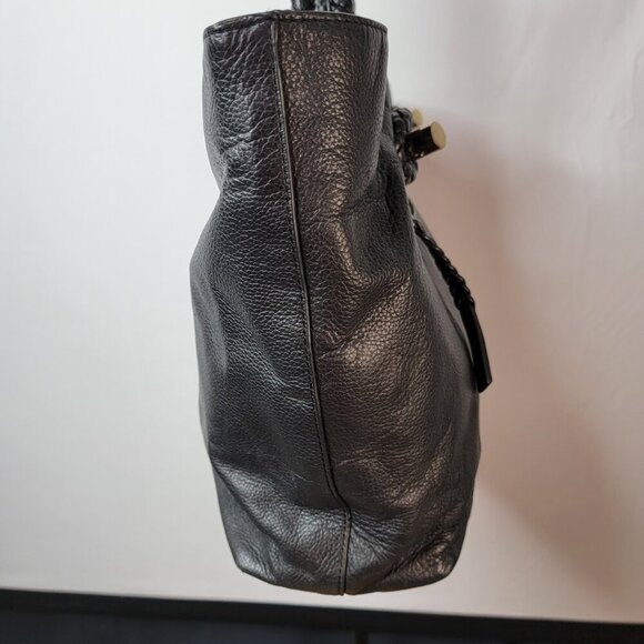 Clarks Black Leather Tote – Braided Handles, Front Zip Pocket | Everyday Carry - Picture 4 of 9